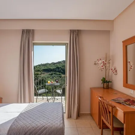 فندق Aeolos Beach 4*