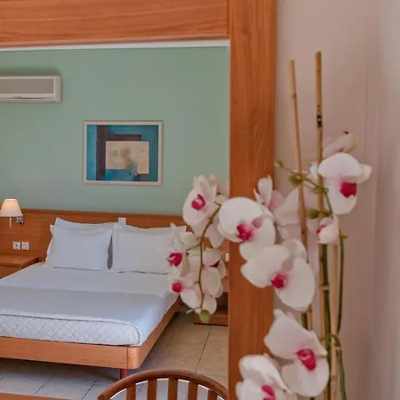 Hotel Aeolos Beach 4*